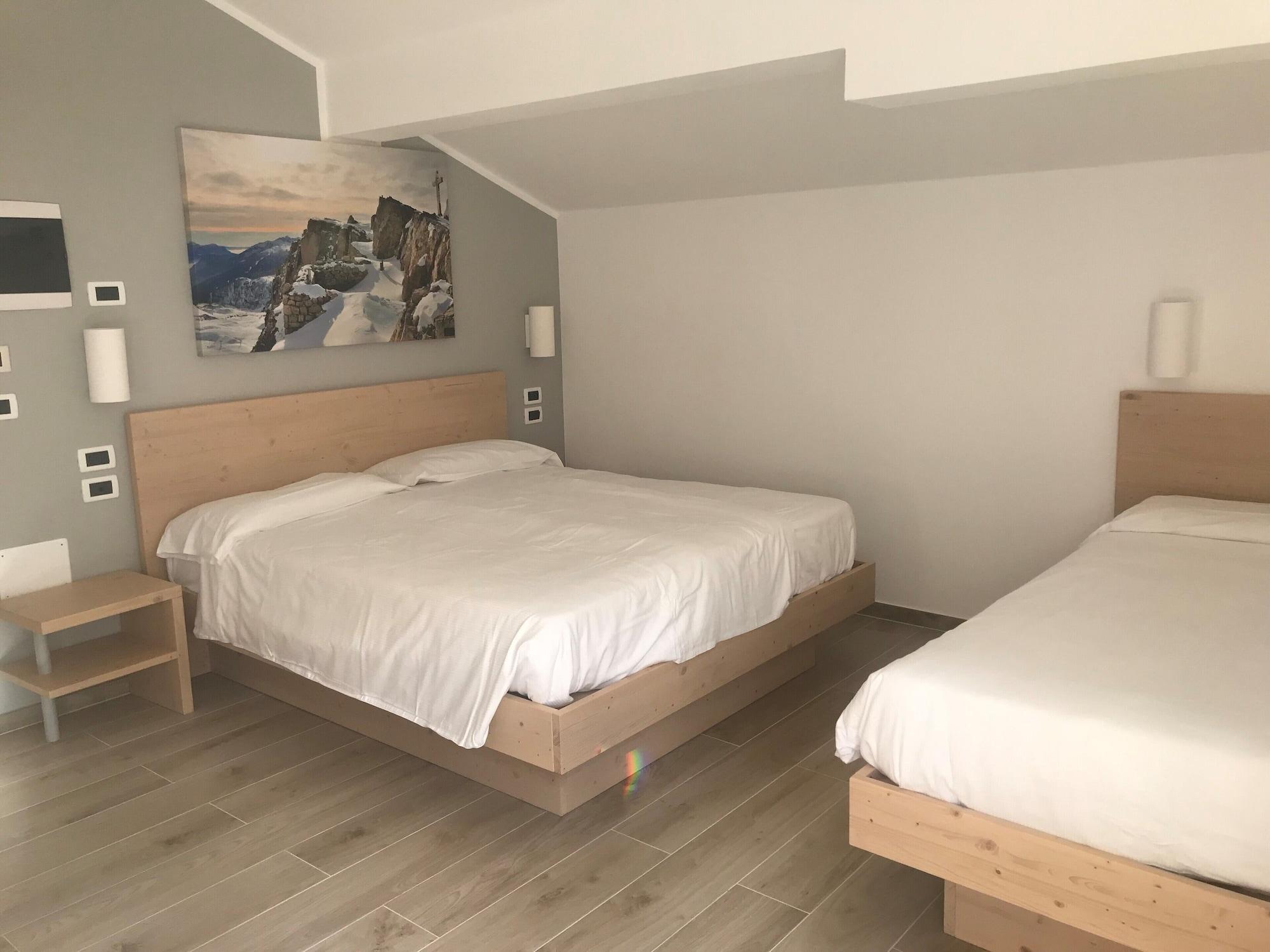 GH Hotel Monzoni Pozza di Fassa Buitenkant foto
