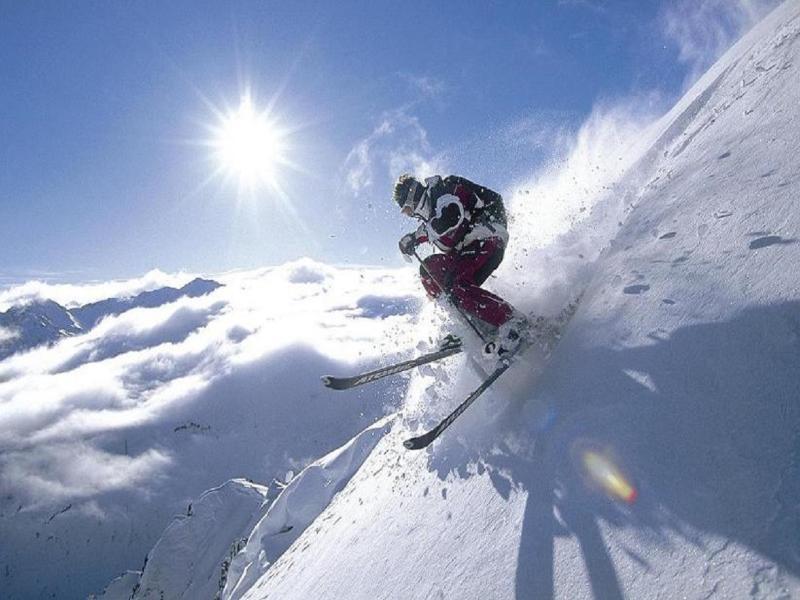 GH Hotel Monzoni Pozza di Fassa Buitenkant foto